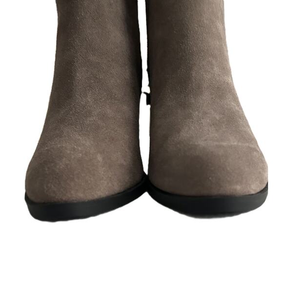 NWOB Mia Pewter Leather Suede Short Boots Zipper Stacked Heel-8M - Picture 5 of 13